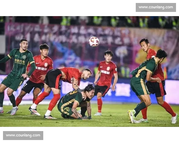 本轮中超焦点对决长春亚泰迎战广州恒大争夺关键三分巅峰较量赛场